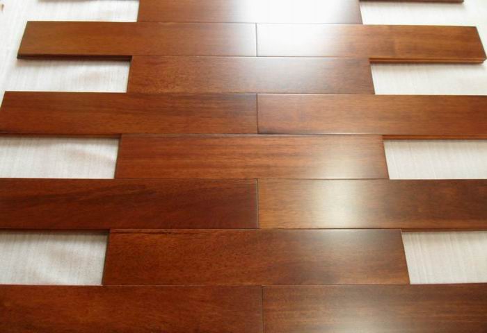 taun solid floor with merbau sheen