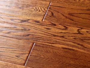 hand-scraped oak floors 