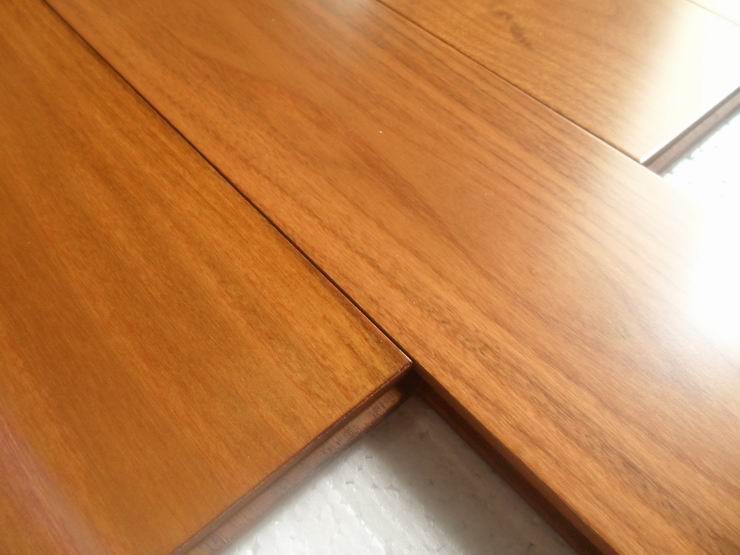 clear grade robinia hardwood